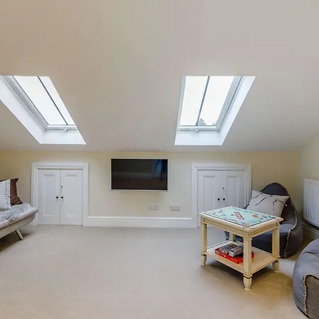 Holiday home 5 Bed In Harrogate Oc-83892 *