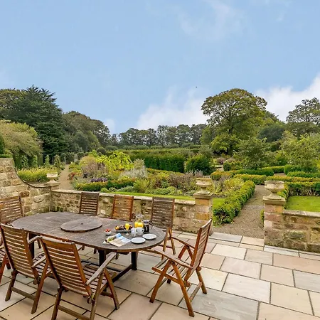 5 Bed In Harrogate Oc-83892 * Bishop Thornton