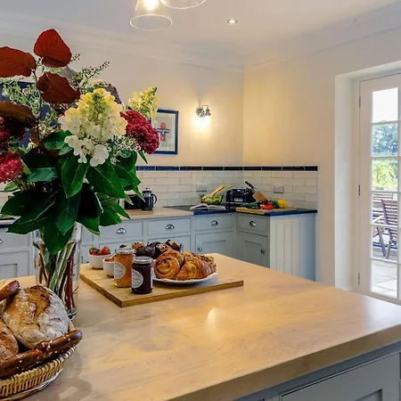 5 Bed In Harrogate Oc-83892 펜션 *